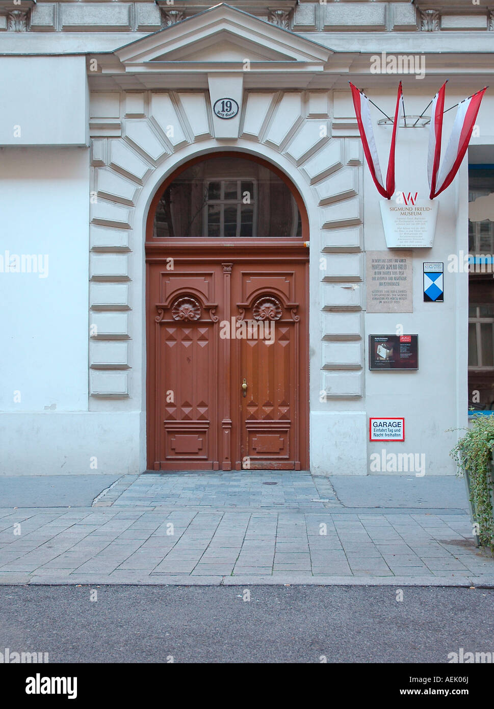 Entrance to the apartment of Sigmund Freud, Berggasse 19, Vienna