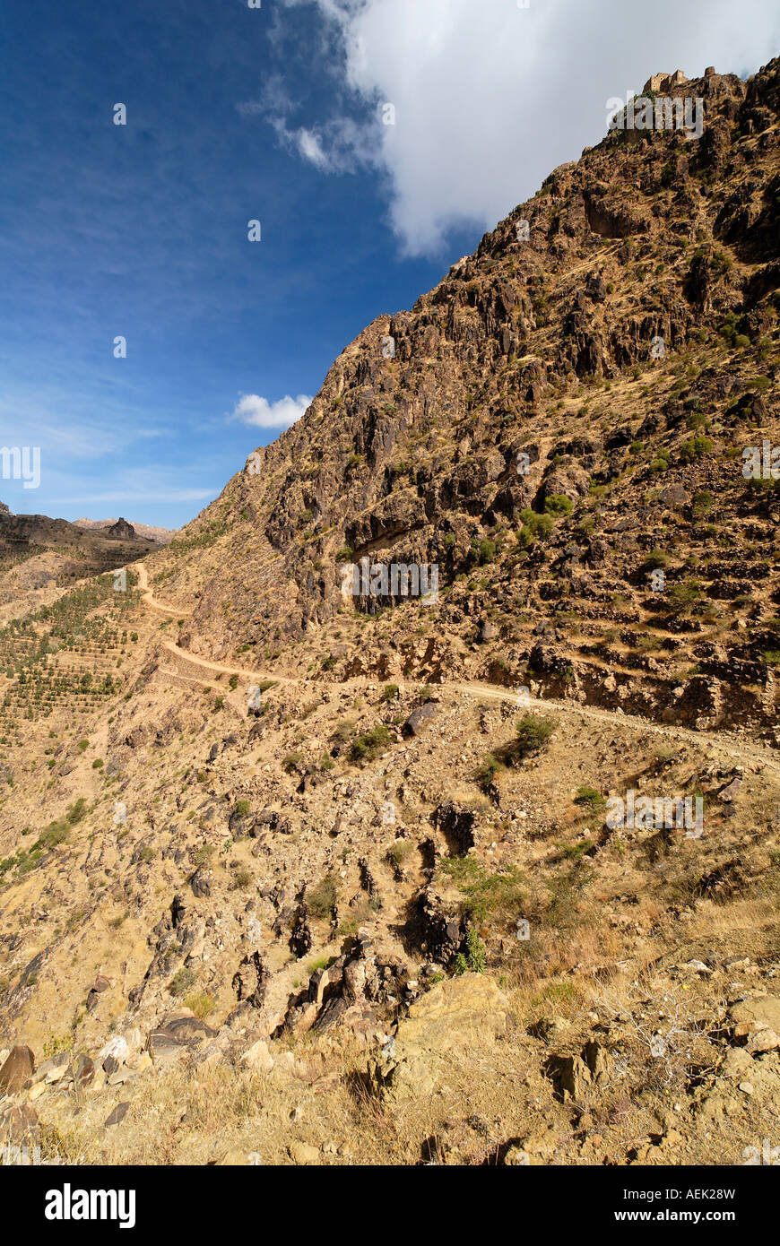 Jemenian highland at Shaharah, Yemen Stock Photo