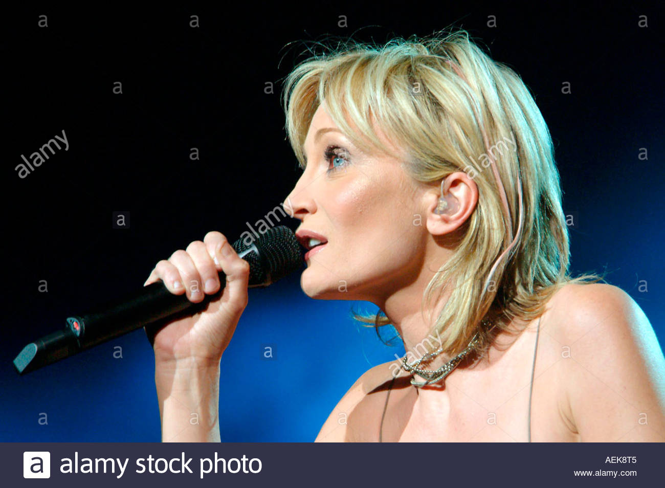 Patricia Kaas is disappointed with the results of Eurovision 18.05.2009 Patricia Kaas is disappointed with the results of Eurovision 18.05.2009