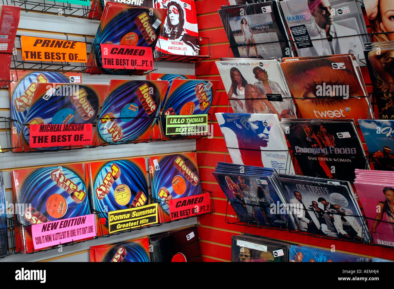 Vinyl records at Beat Street Records in Brooklyn in NYC Stock Photo Alamy