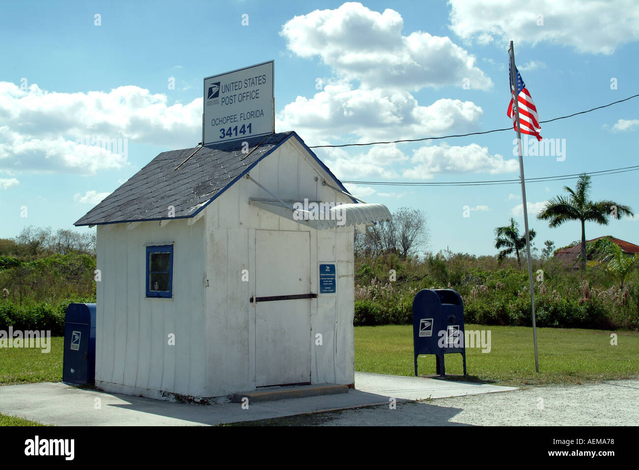 US Mail Oldest Post Office in USA situated on the Tamiami Trail at Ochopee in the Everglades region southern Florida USA Stock Photo