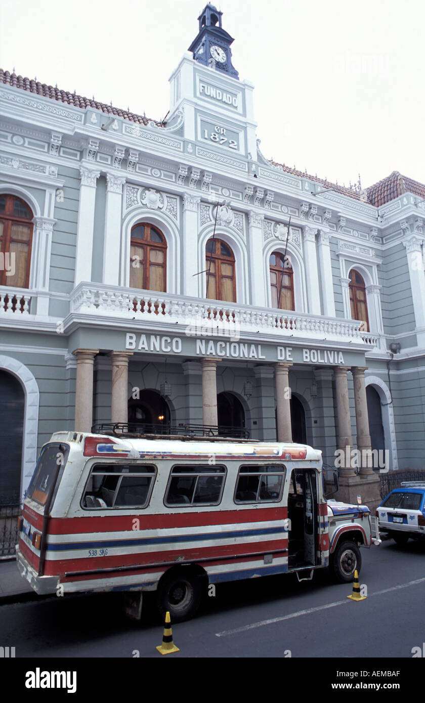 Urban bus outside Bank of Bolivia Sucre Sucre boasts many impressive  buildings the legacy of Spanish colonial rule Bolivia Stock Photo - Alamy