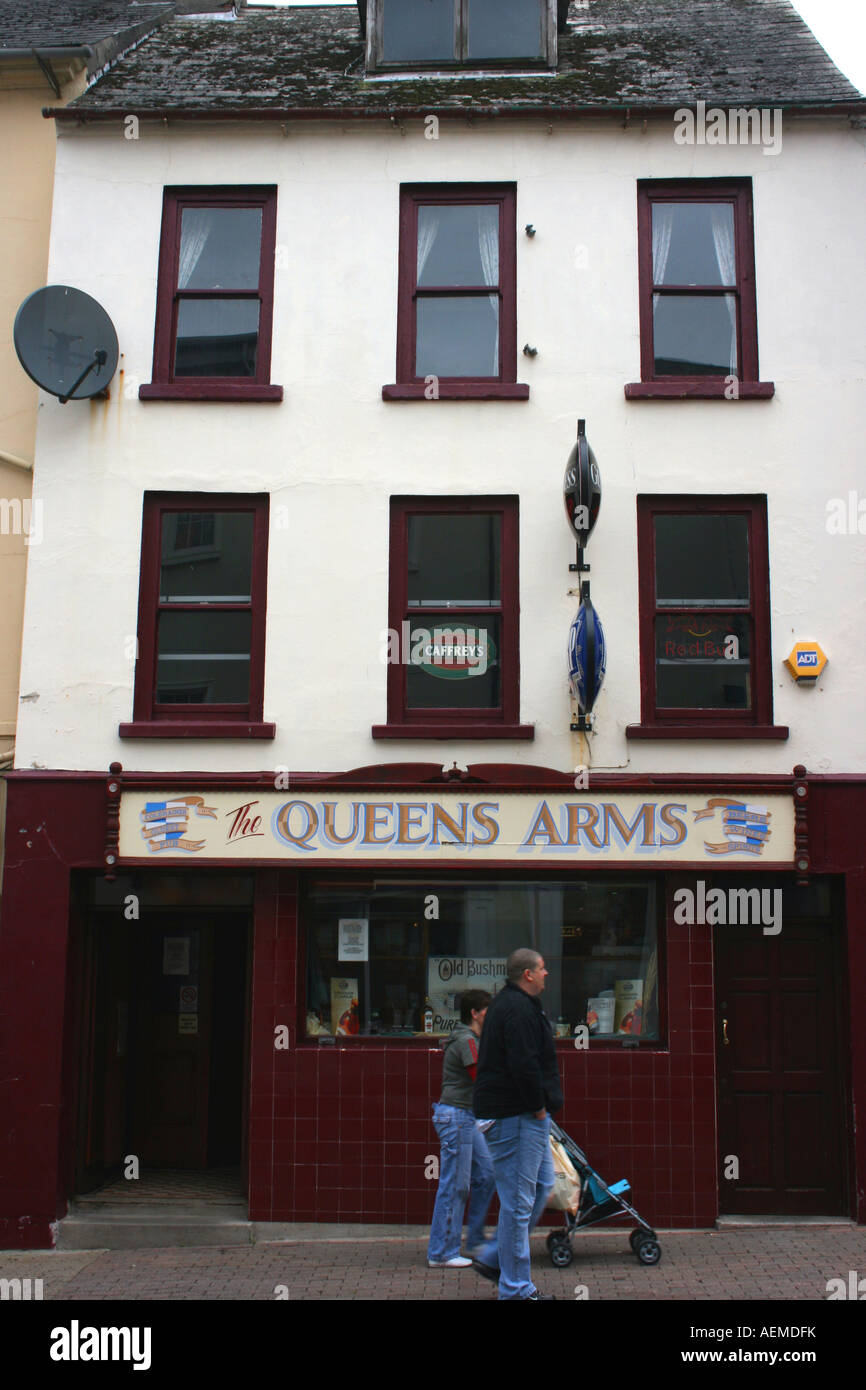 The Queens Arms pub in Coleraine, County Londonderry, Northern Ireland Stock Photo Alamy