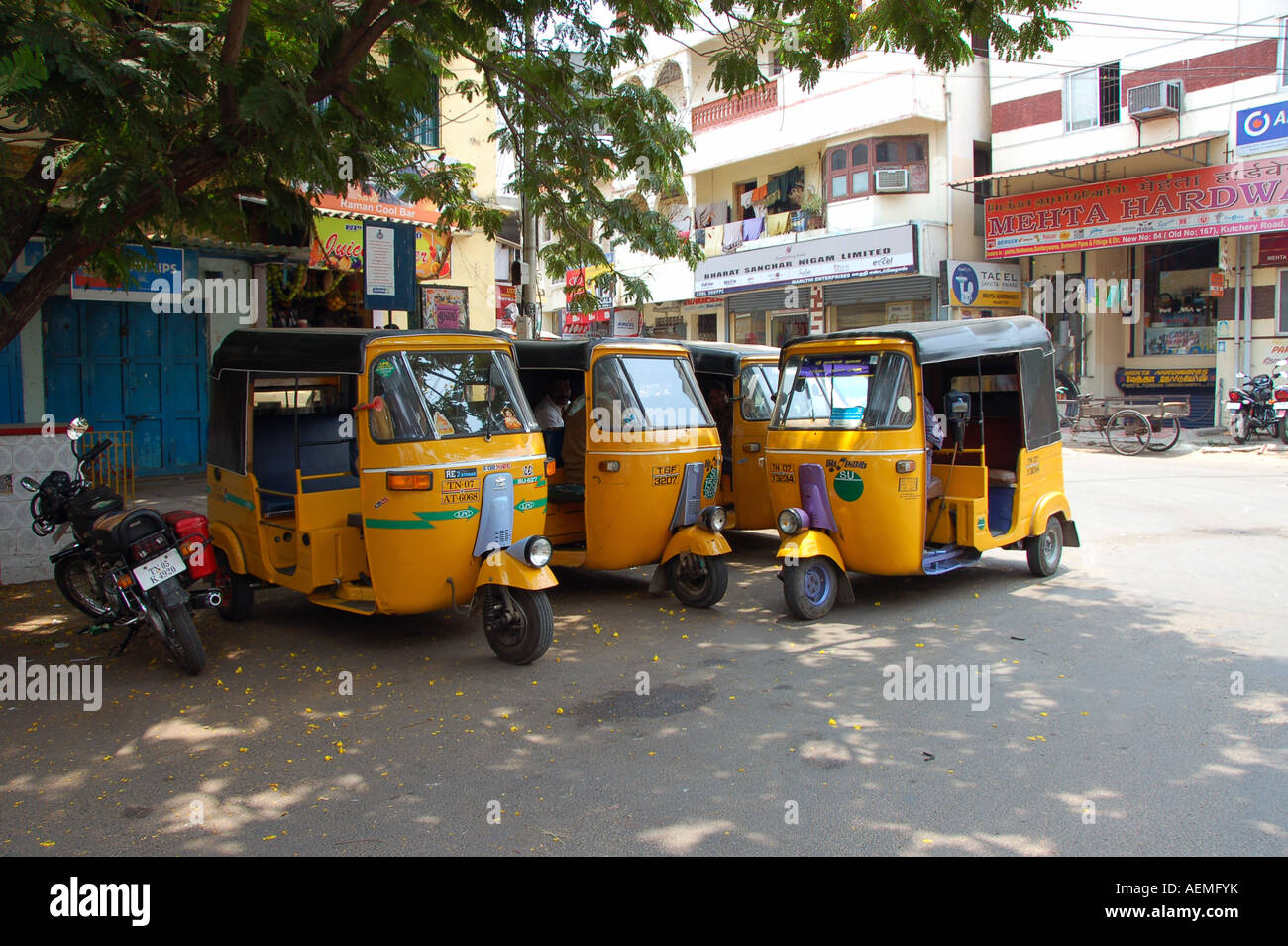 Auto rickshaws / tuktuks parked together in Chennai, India Stock Photo