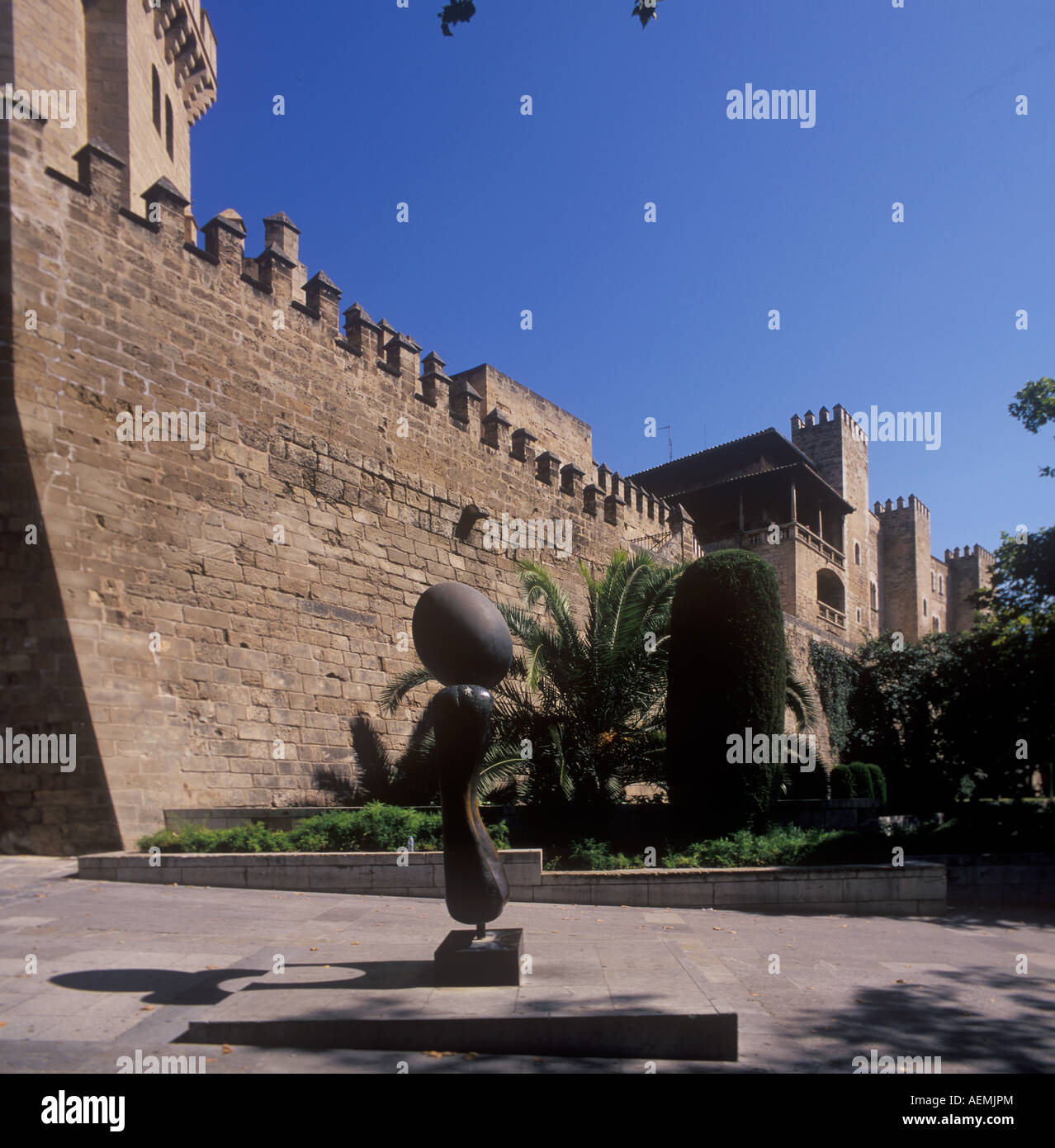 Gardens + ramparts of Almudaina Palace, Palma de Mallorca, Balearic Islands, Spain. 31st July 2007. Stock Photo