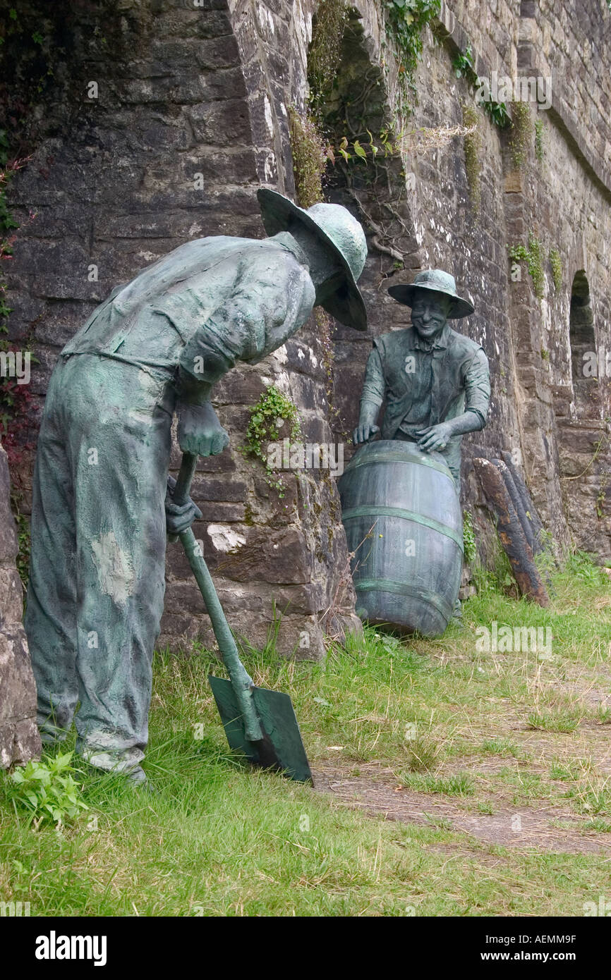 statues at old lime kilns Stock Photo