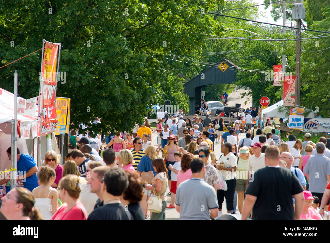 Long Grove Strawberry Festival 2022