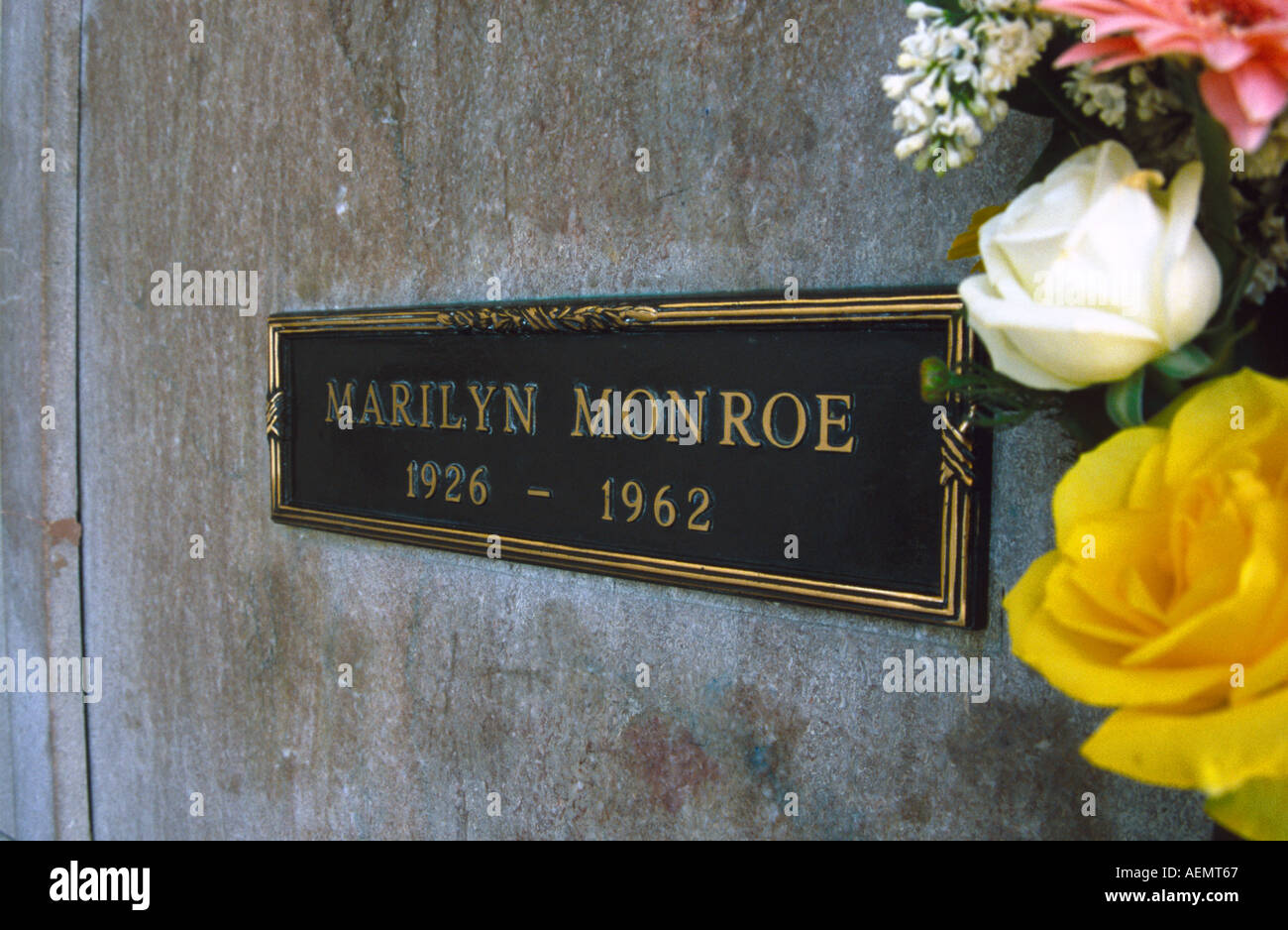 Actress Marilyn Monroes Grave Westwood Memorial Cemetery Los Angeles