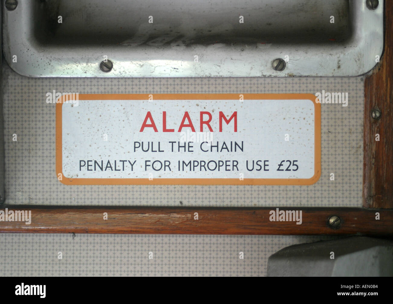 Alarm Pull the chain Penalty for improper use 25 Emergency chain inside