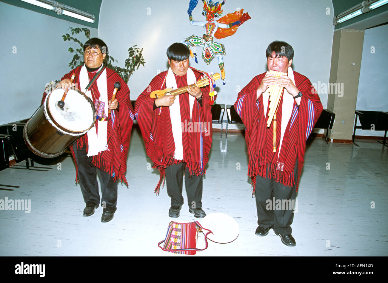 Peruvian pan pipes hires stock photography and images Alamy