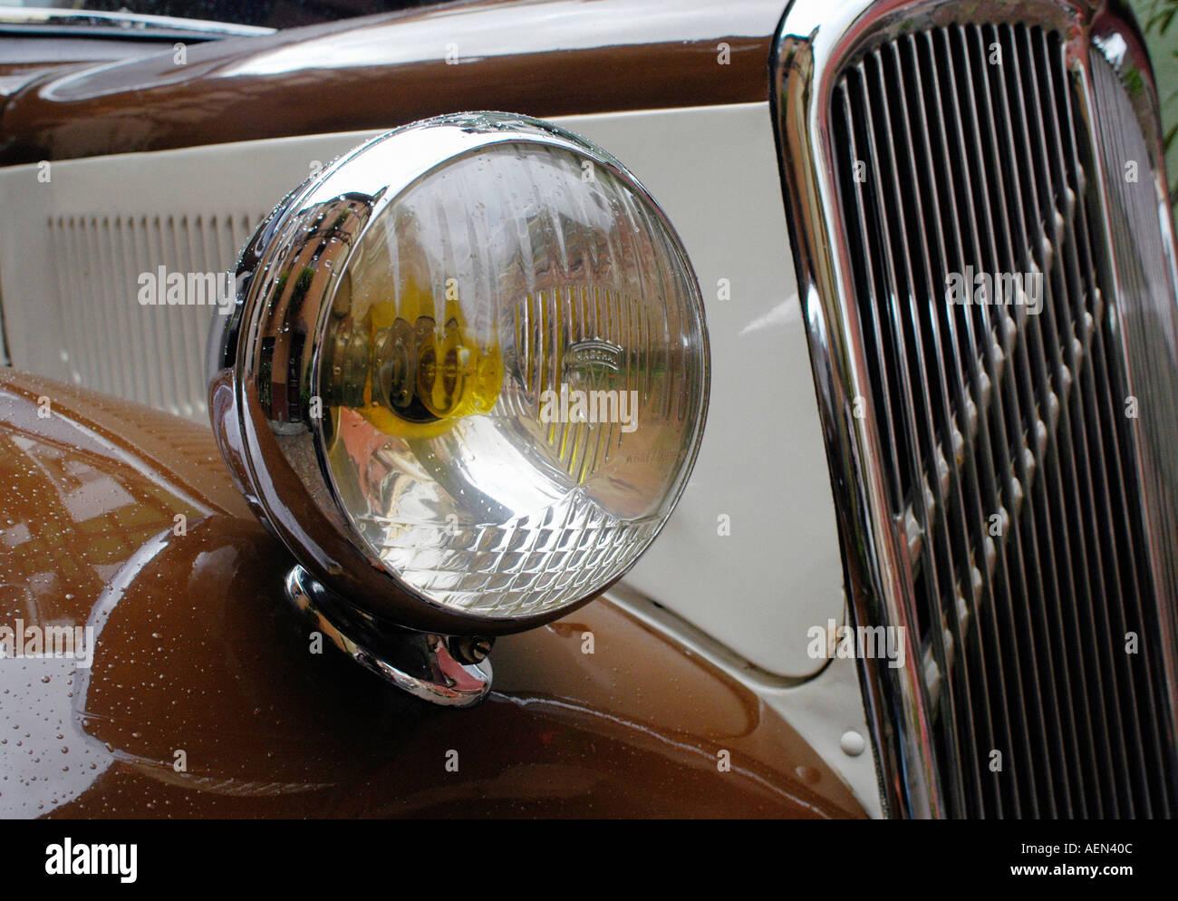 Classic car cars headlights hi-res stock photography and images - Alamy