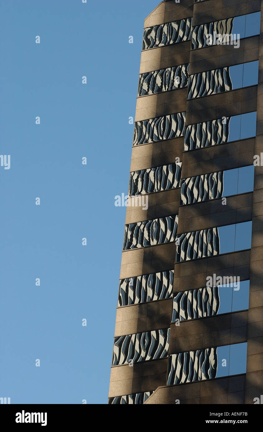 The city s modern town high rise building hi-res stock photography and ...