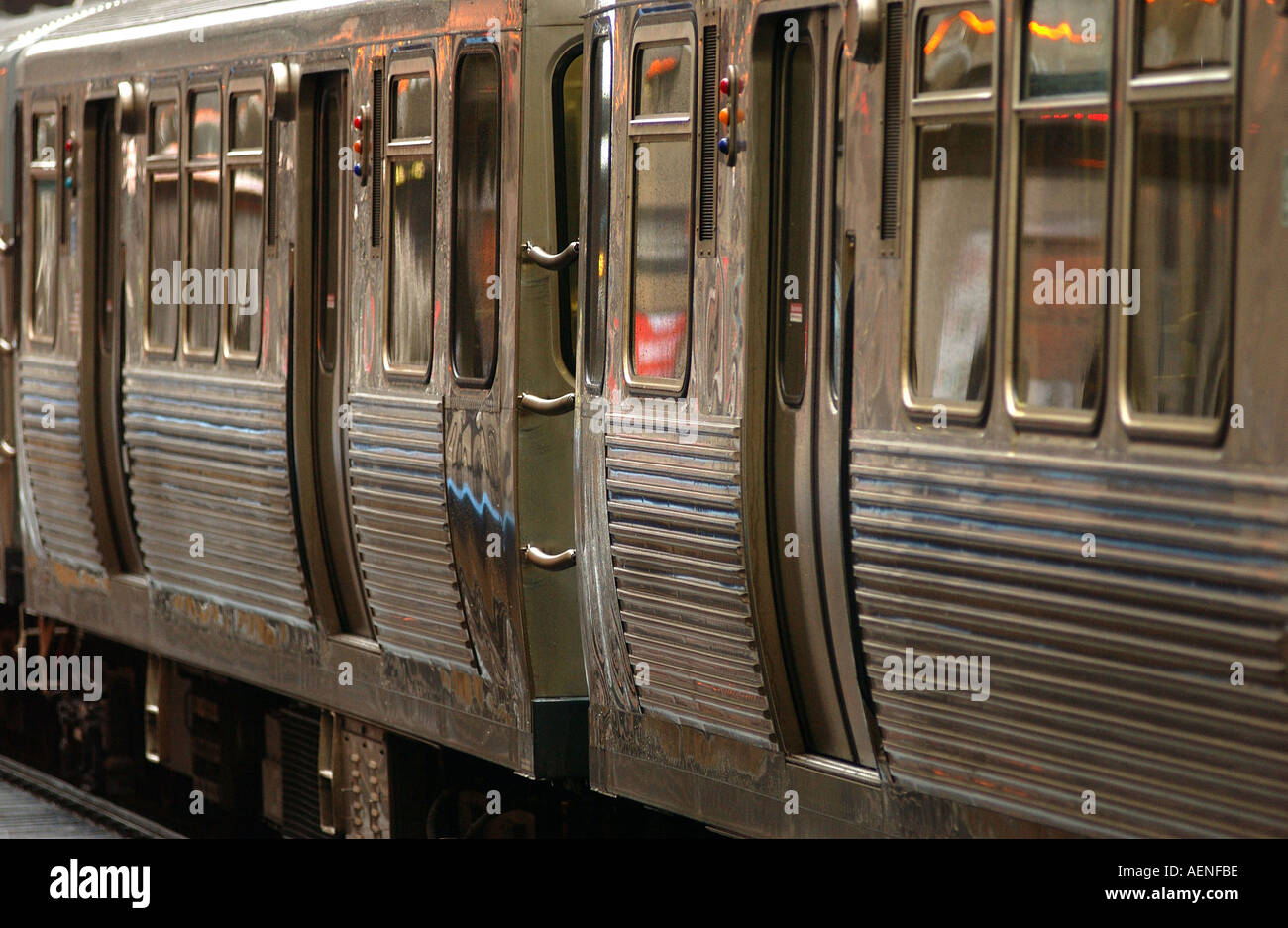Chicago train station hi-res stock photography and images - Alamy
