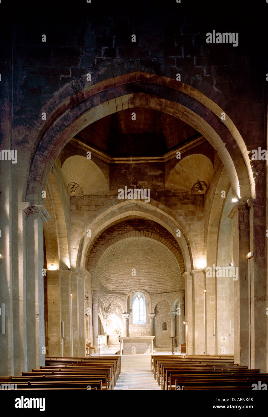 Vaison-la-Romaine, Kathedrale Notre-Dame-de-Nazareth, Innenansicht nach Osten Stock Photo