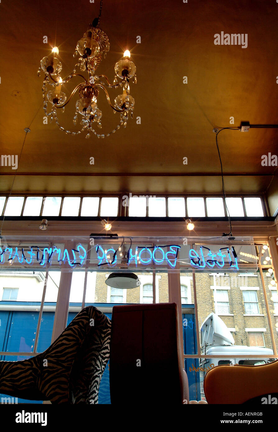 Vintage furniture shop london hires stock photography and images Alamy