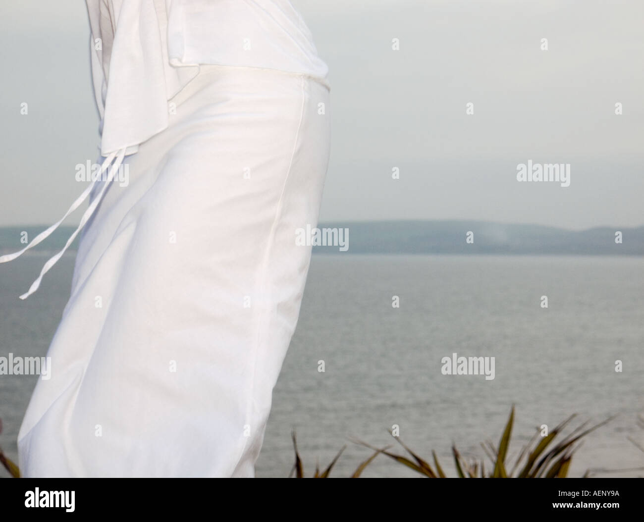 Wind gust woman hi-res stock photography and images - Alamy