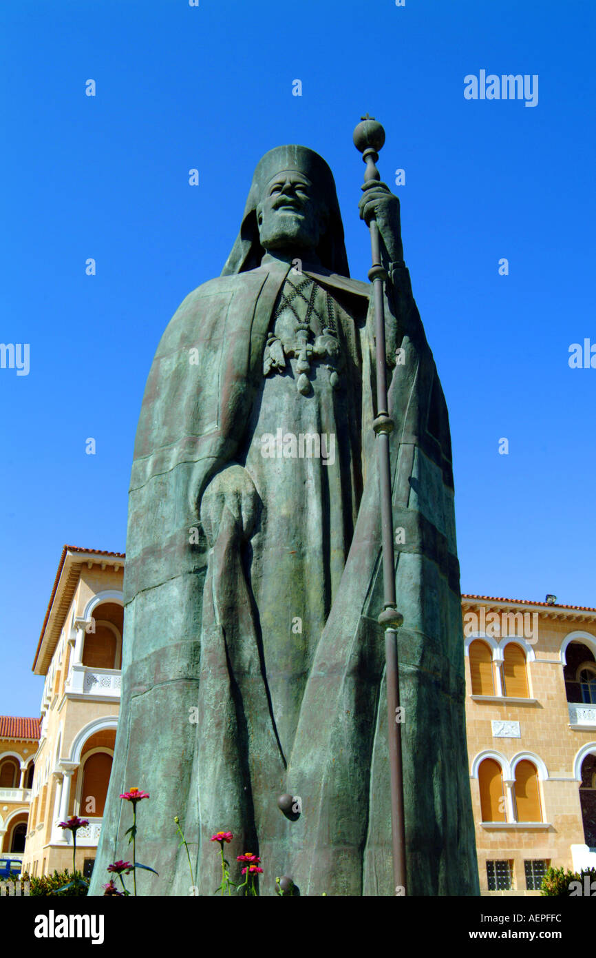 Nicosia makarios statue hires stock photography and images