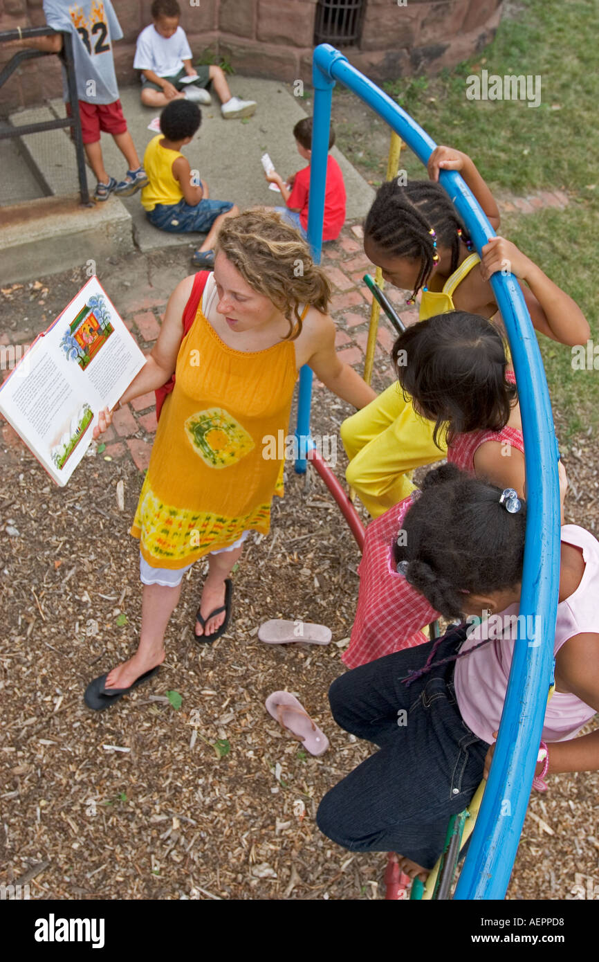 Children camp hi-res stock photography and images - Alamy