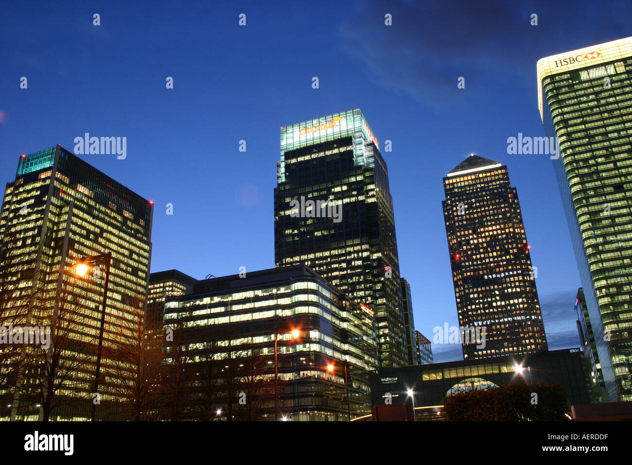 View of office buildings in Canary Wharf Stock Photo - Alamy