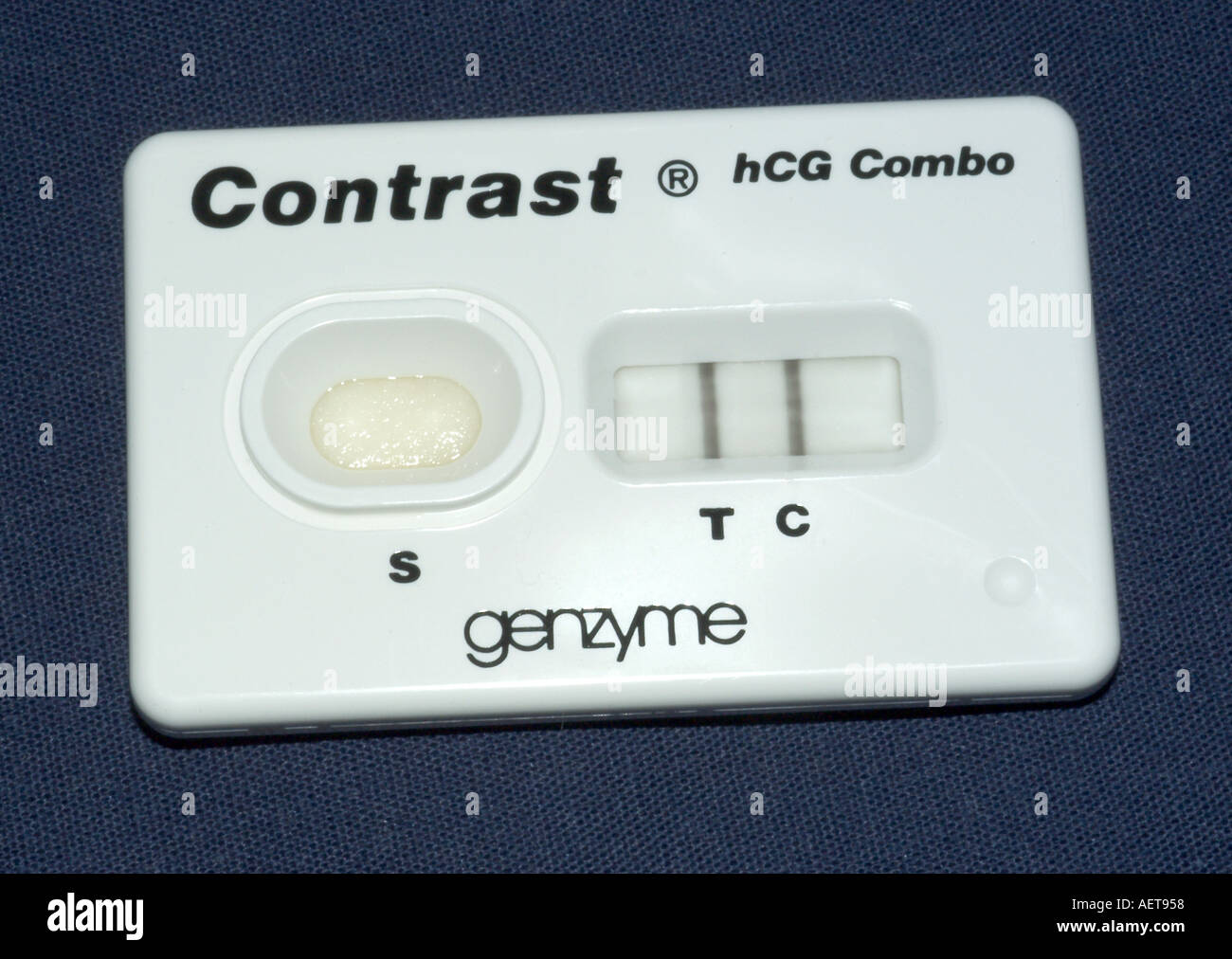 urine pregnancy testing kit Stock Photo Alamy