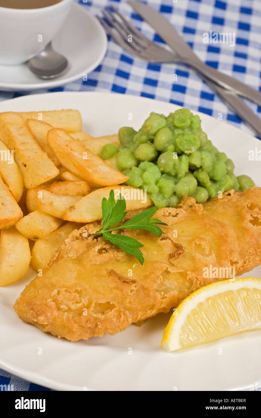 Uk Cooking Fish and chips Traditional food UK Stock Photo - Alamy