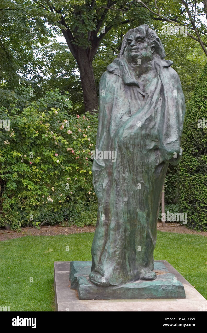 Paris, France. Musee Rodin in Rue de Varenne. Statue of Honore de Balzac in  the museum park Stock Photo - Alamy