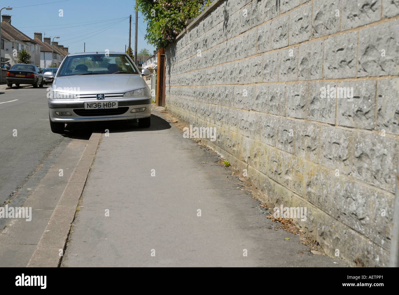 vehicle parking on the pavement in Gaisford Road Oxford Stock Photo