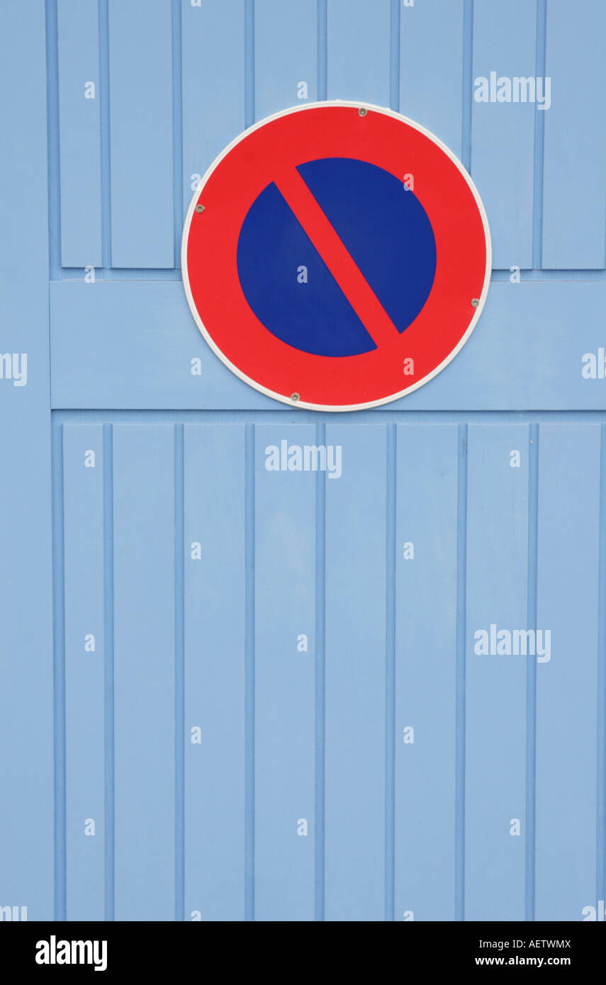 No entry sign on blue door Stock Photo - Alamy