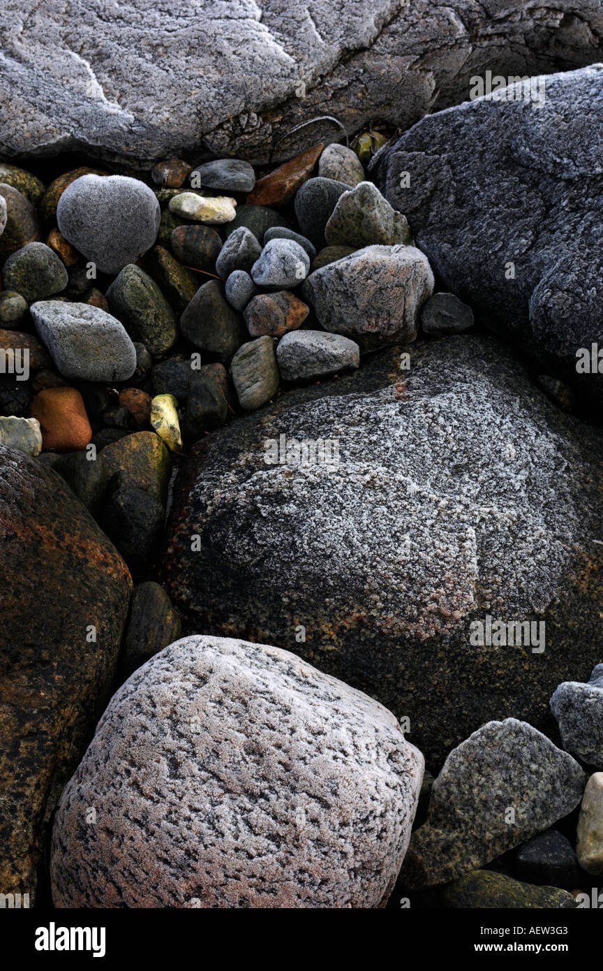 Pebbles on the beach hi-res stock photography and images - Alamy