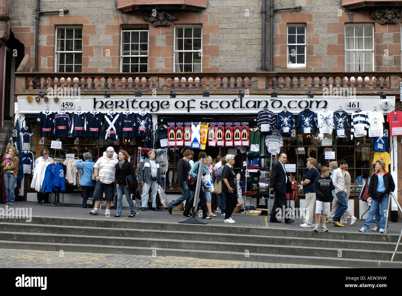 Tartan gift Shop Royal Mile Edinburgh Stock Photo Alamy