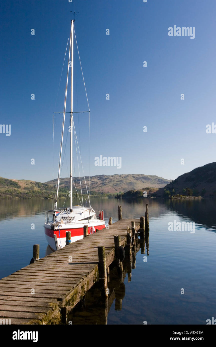 Yacht moored at Ullswater, Lake District, Landscape Stock Photo - Alamy