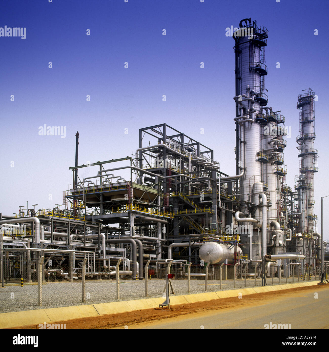 Oil refinery and petrochemical installations in Nigeria Stock Photo Alamy