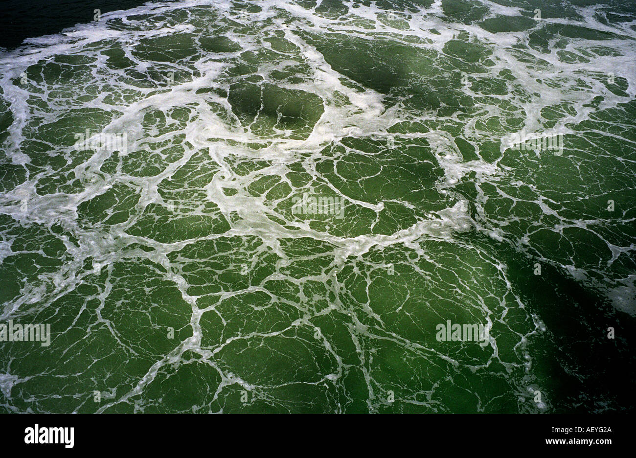 Water swirl hi-res stock photography and images - Alamy