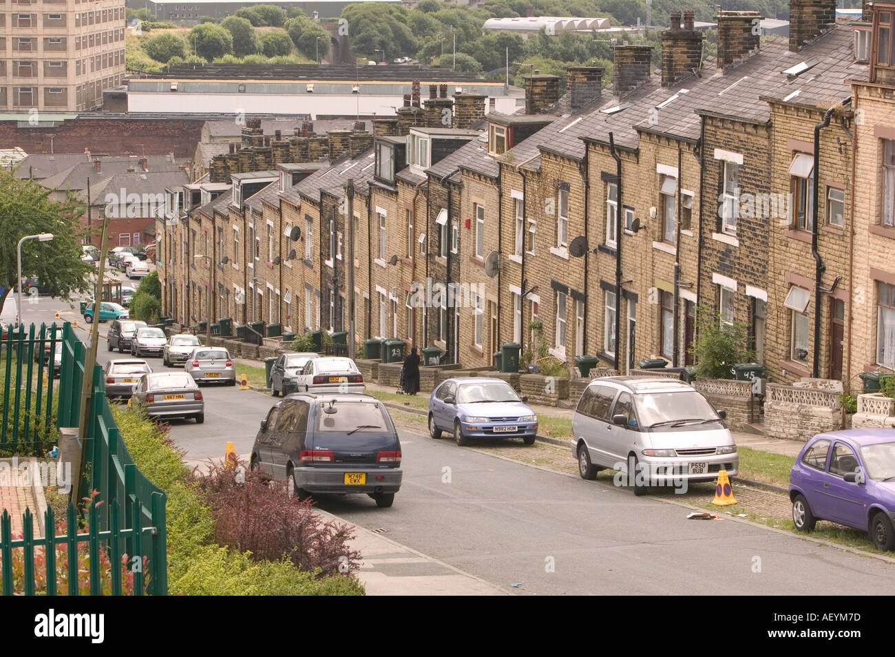 Terraced housing bradford hires stock photography and images Alamy