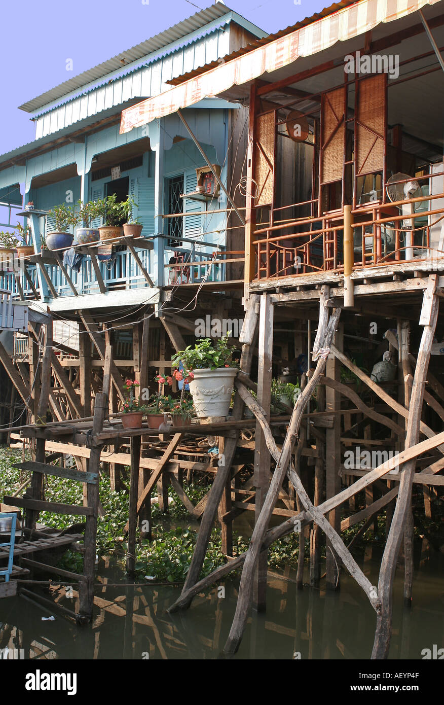 Houses on stilts vietnam hires stock photography and images Alamy