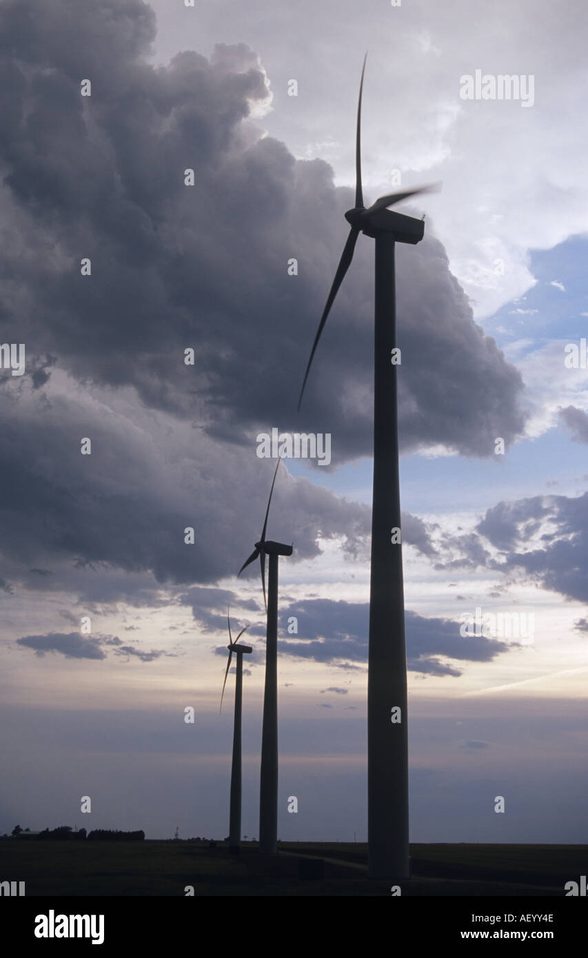 Gray county wind farm hires stock photography and images Alamy