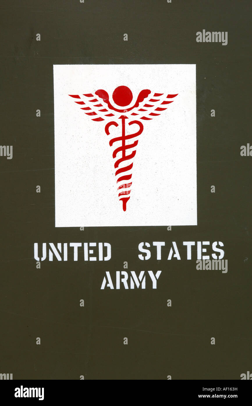 Combat medical badge hi-res stock photography and images - Alamy
