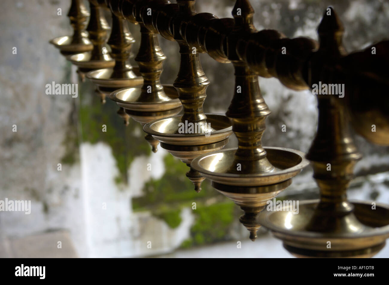 Brass lamps hi-res stock photography and images - Alamy