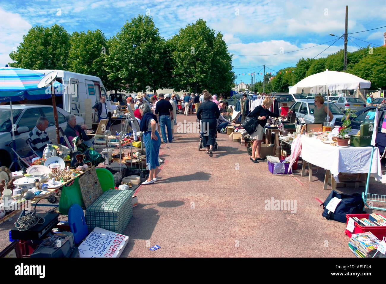 outdoor marketplace in france street Stock Photo Alamy
