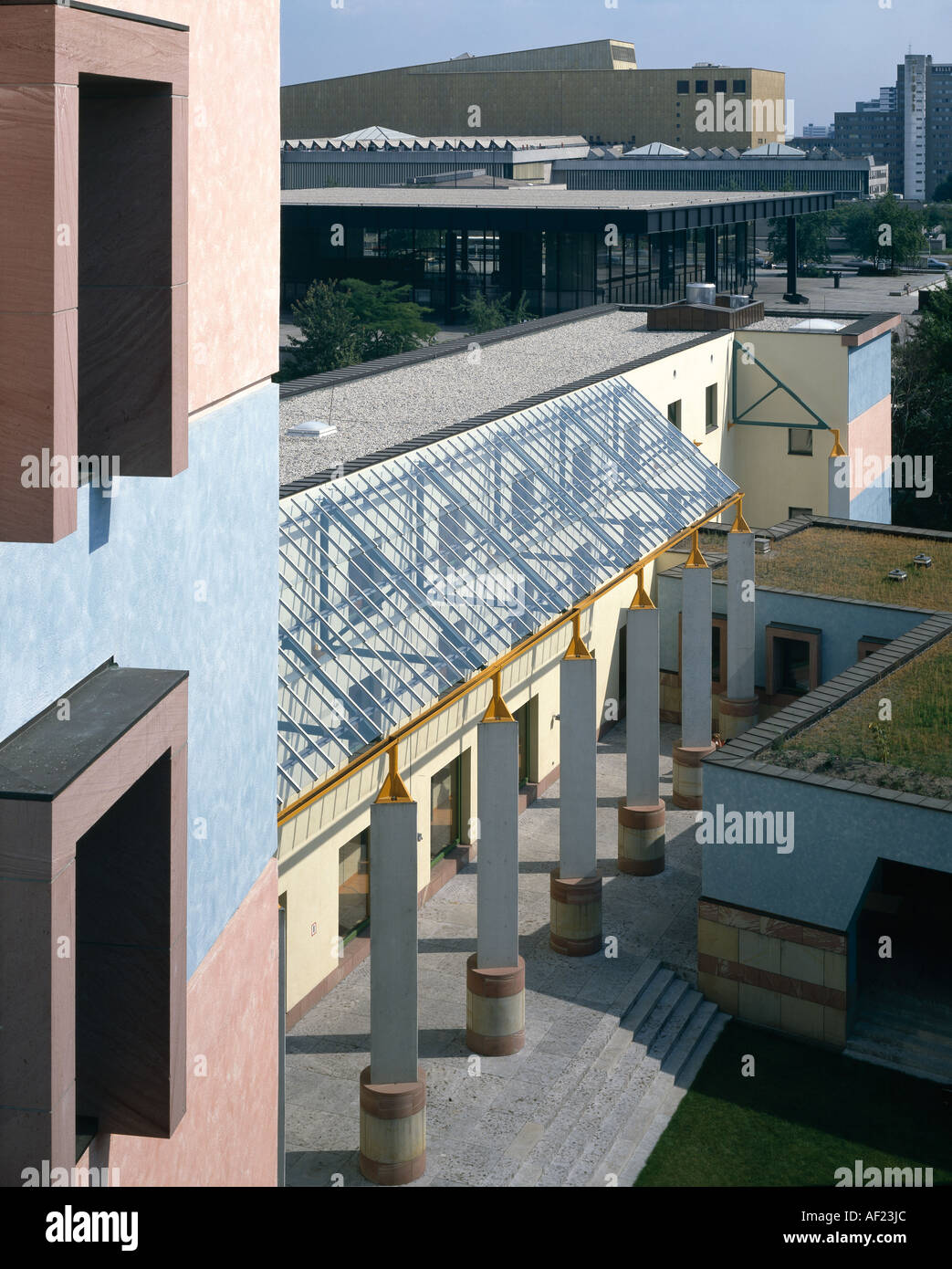 Berlin 1987 hi-res stock photography and images - Alamy
