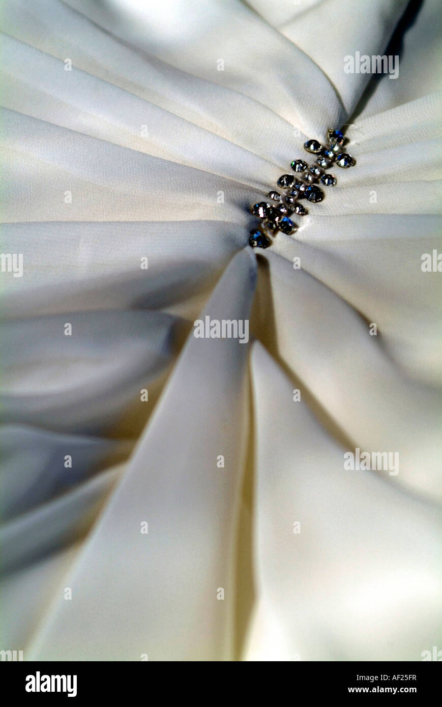 clasp on white wedding dress Stock Photo Alamy