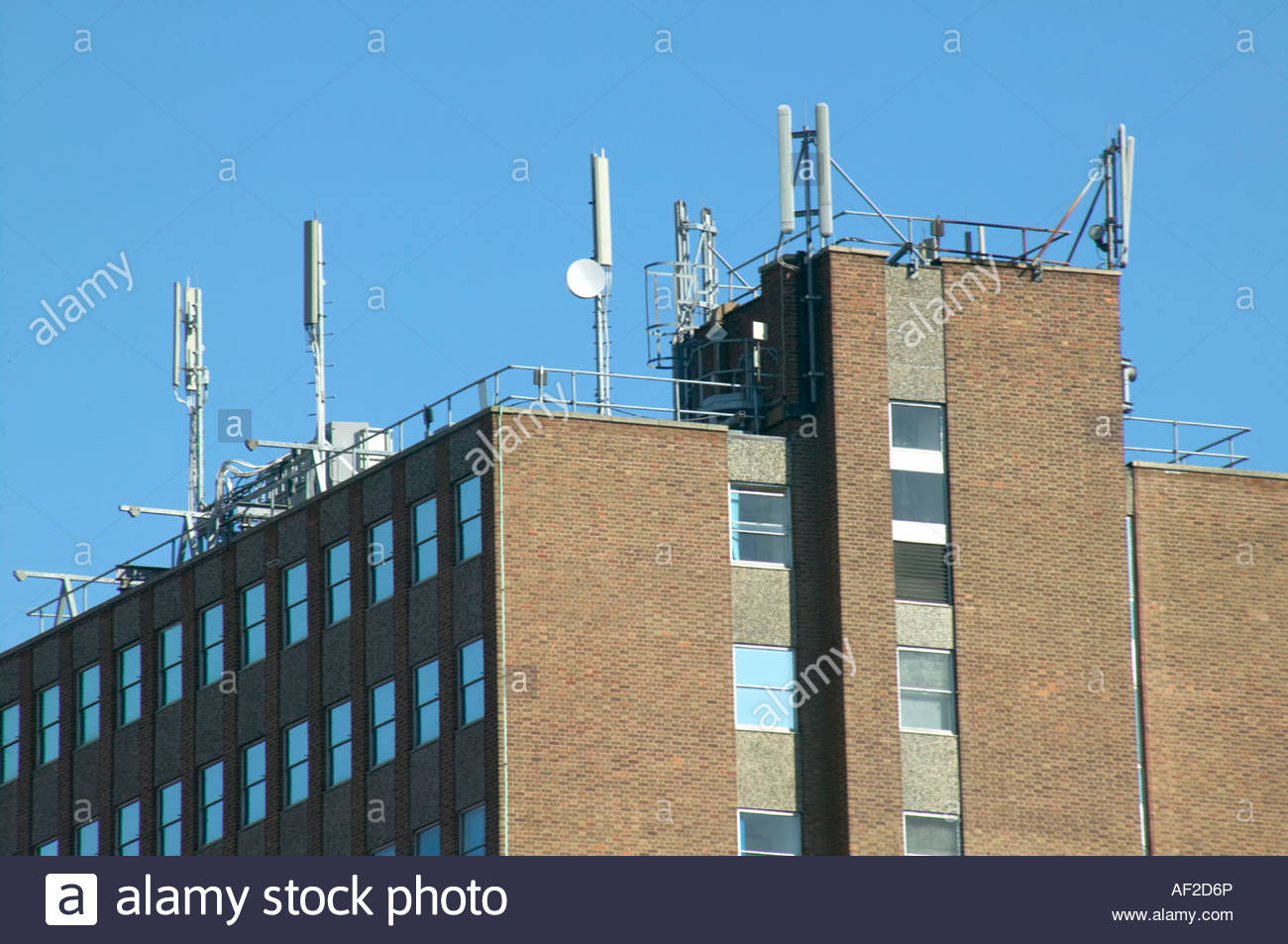 Antenna Office Roof Stock Photos & Antenna Office Roof Stock Images Alamy