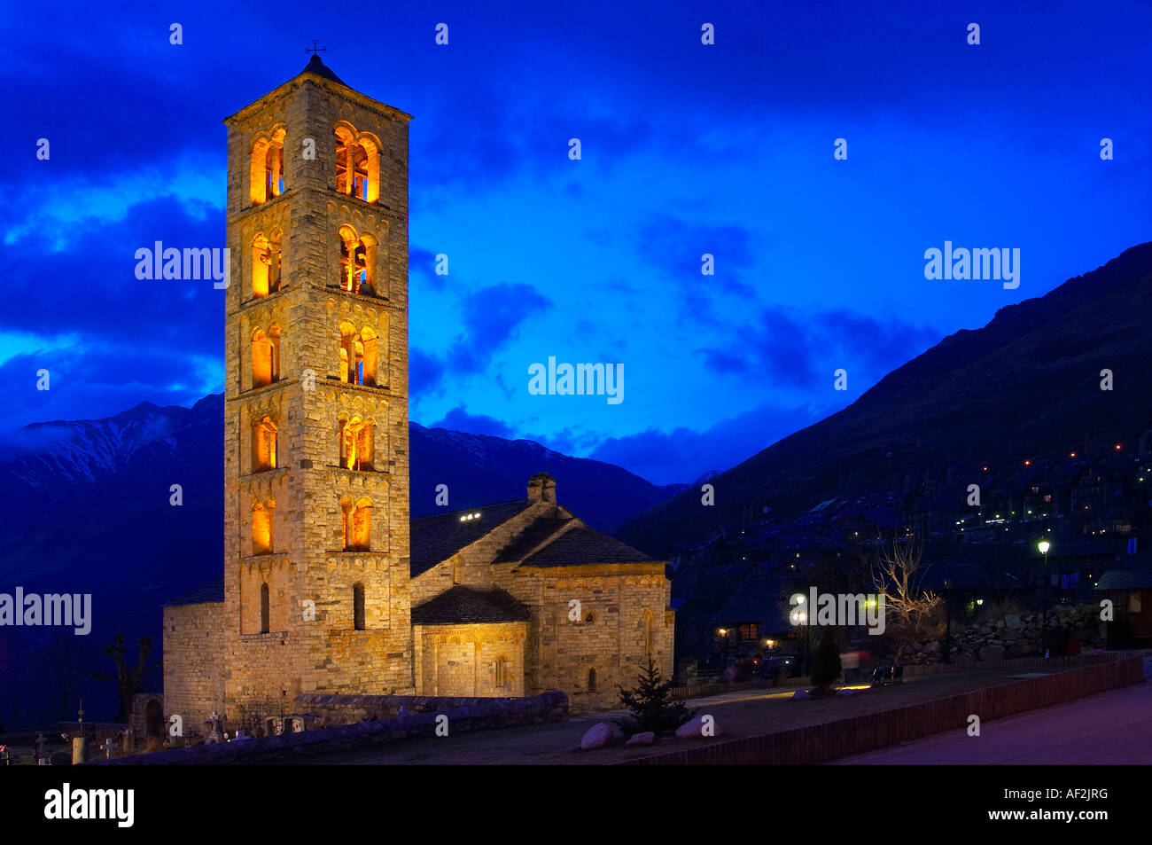 Iglesia de Sant Climent de Taüll, Lleida España.  Church of Sant Climent Taull Lleida Spain. UNESCO World Heritage. Stock Photo