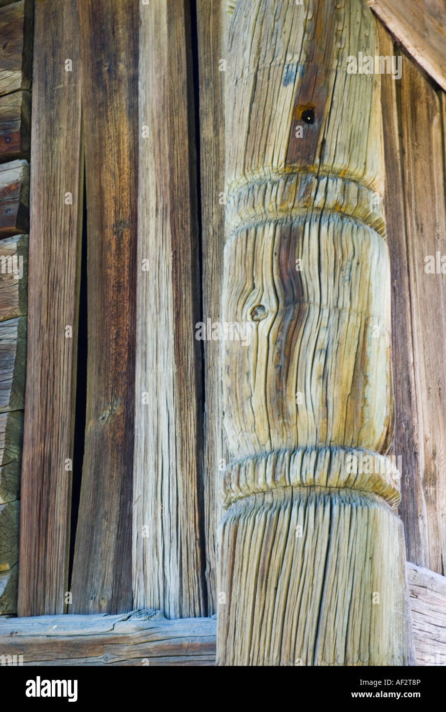 Wood carving detail on Telemark Farmhouse Stock Photo Alamy
