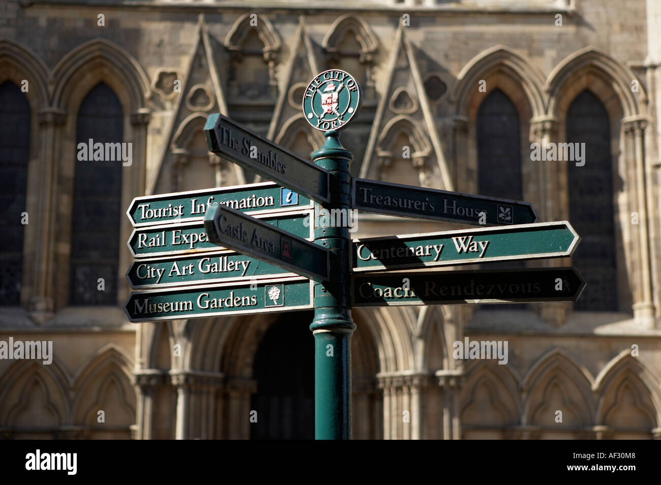 TOURIST INFORMATION DIRECTION SIGNS IN FRONT OF MINSTER YORK ENGLAND