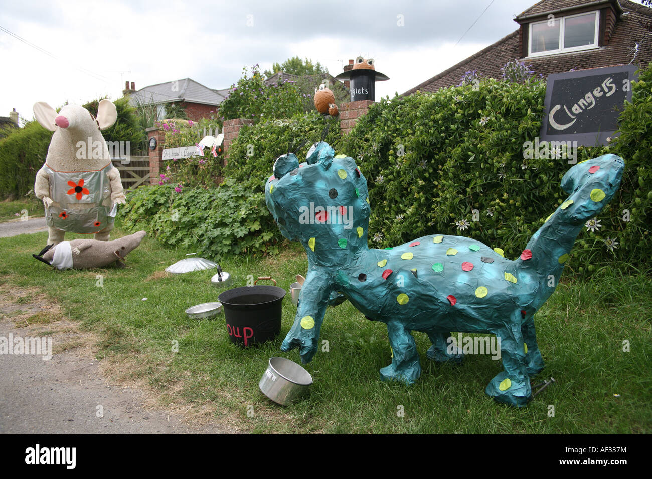 Bisterne scarecrow festival hi-res stock photography and images - Alamy