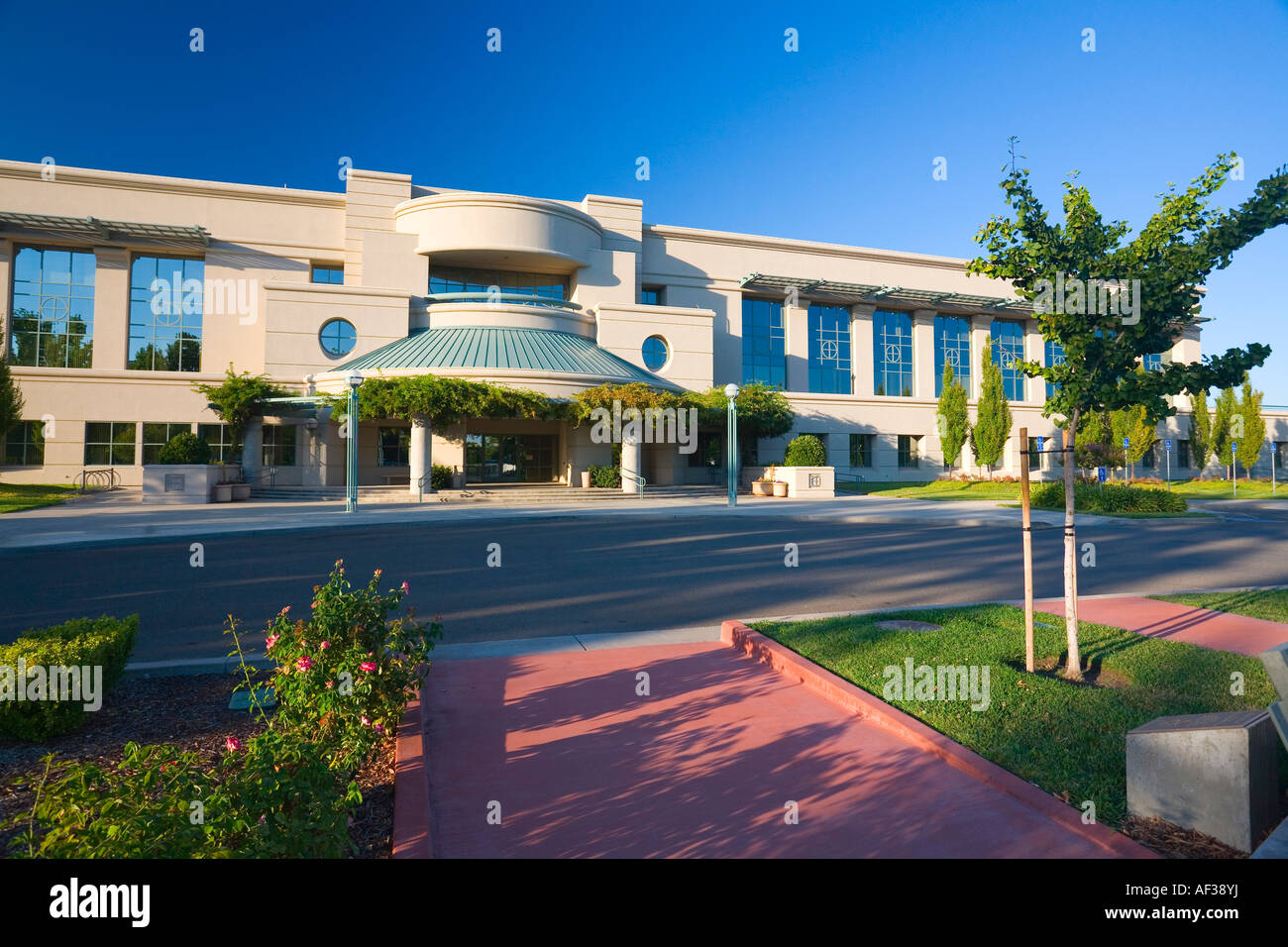 Redding City Hall, Redding, California Stock Photo Alamy