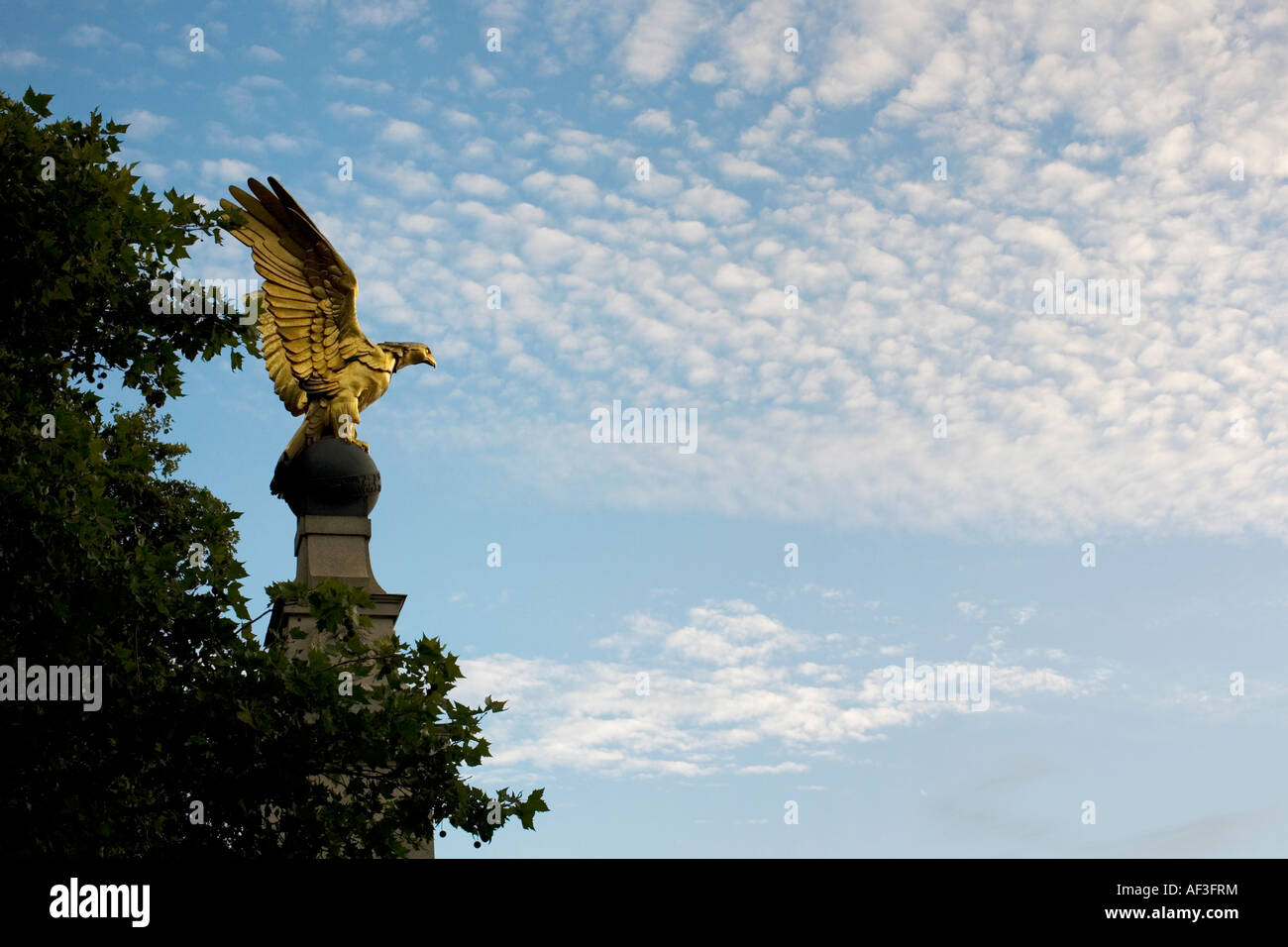 Eagle on RAF memorial Thames embankment, London, UK Stock Photo