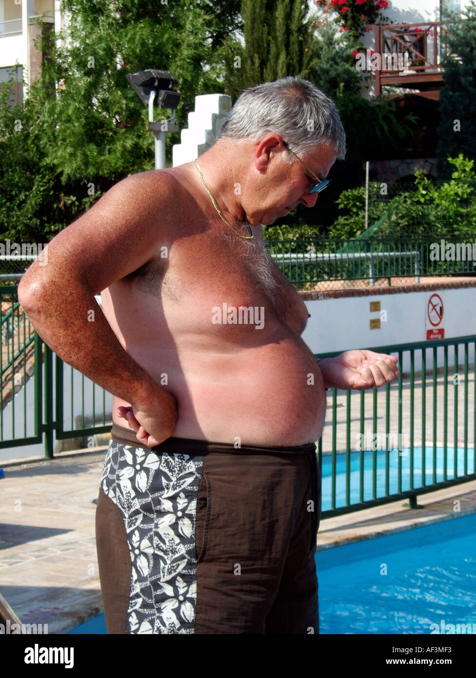 Overweight Middle Aged Man Stock Photo Alamy overweight-middle-aged-man-stock-photo-alamy