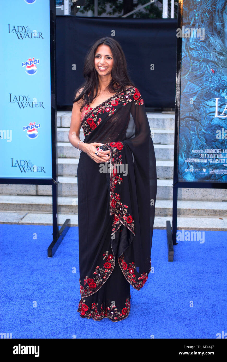 Director And Writer M Night Shyamalan With His Wife Bhavna Vaswani